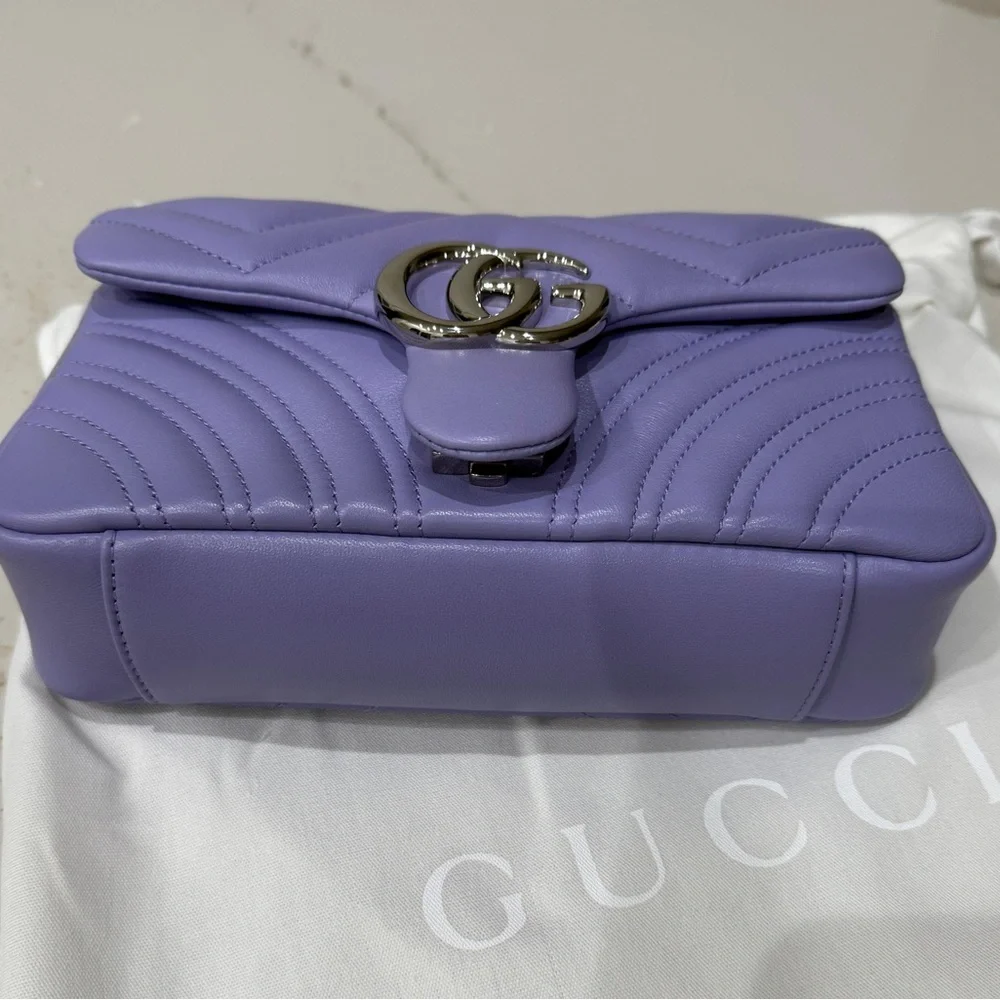 Gucci Light Purple Quilted Chain Shoulder Bag - Picture 3 of 16